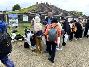 土塔特別公開当会ブース